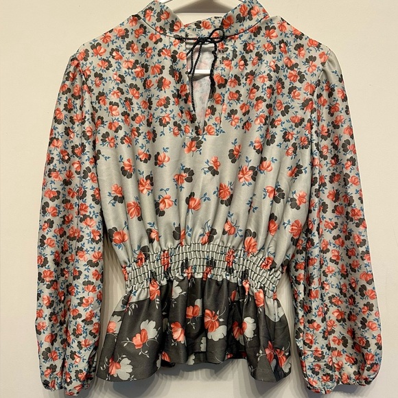 Vintage Tops - Vintage Floral Blouse with Red and Blue Accents Small